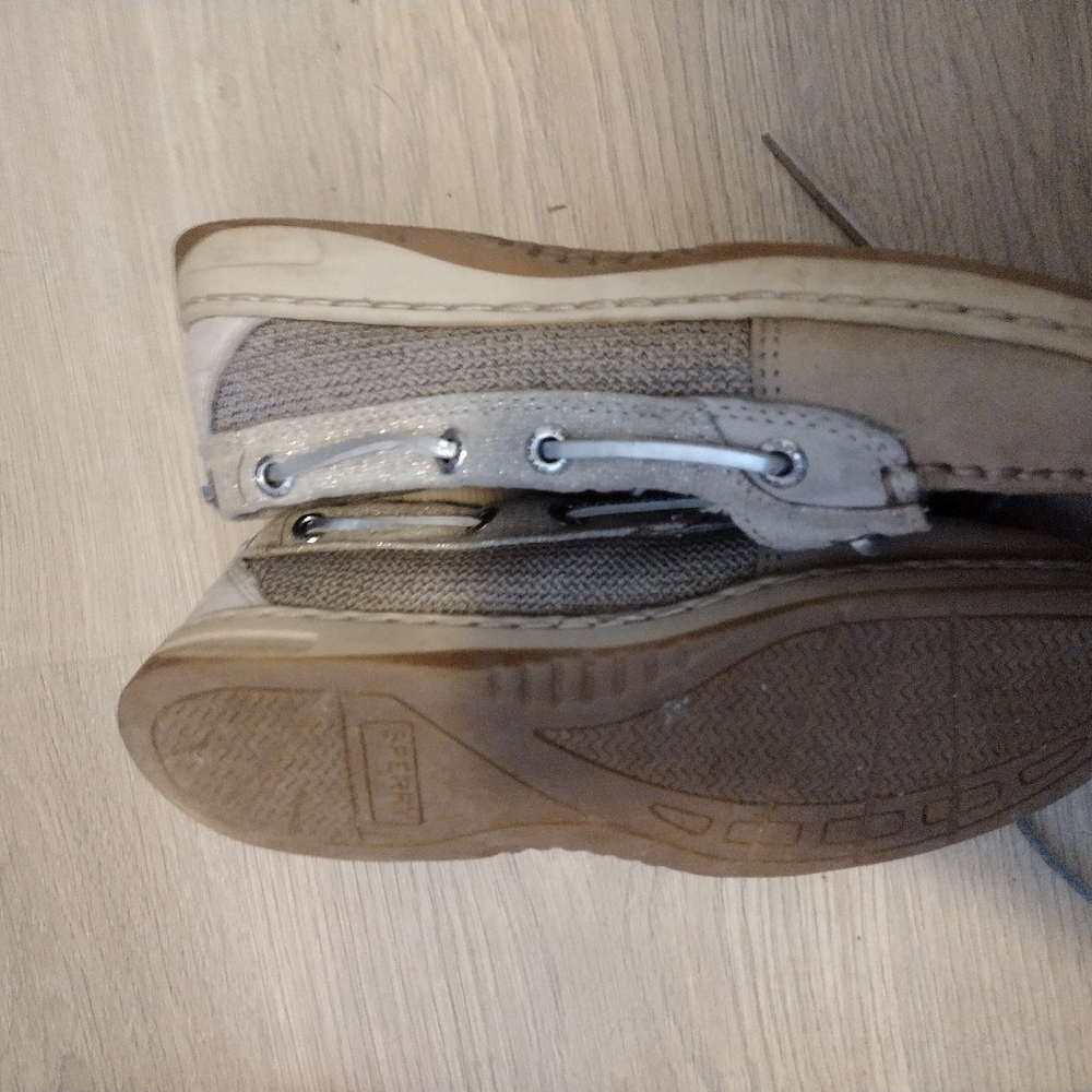 Sperry's - Picture 3 of 3